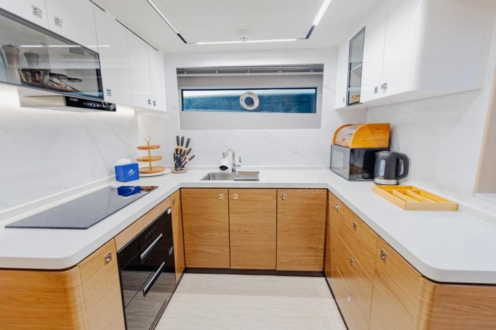 Gala 62 Ft Yacht