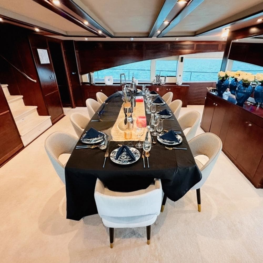 Luxury A1