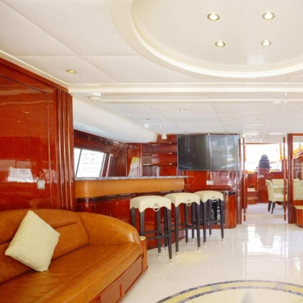 Gulf Craft 95 Yacht