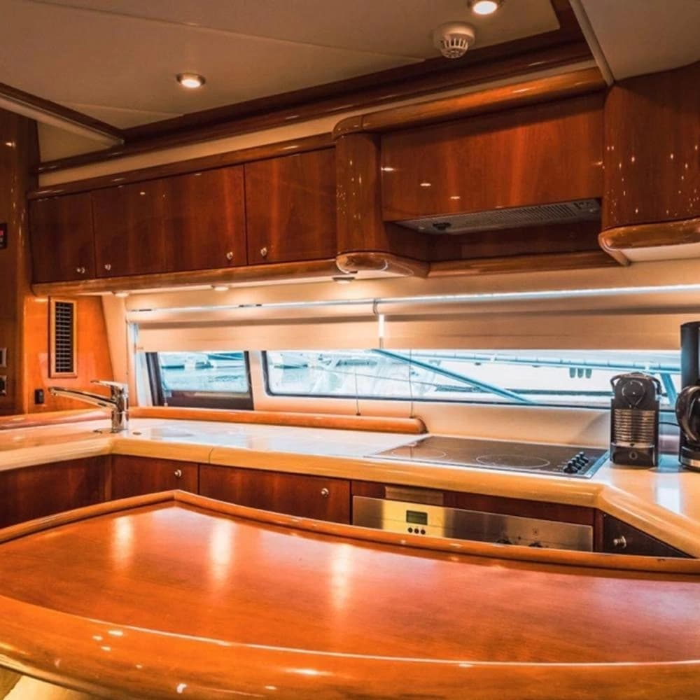 Sunseeker 64