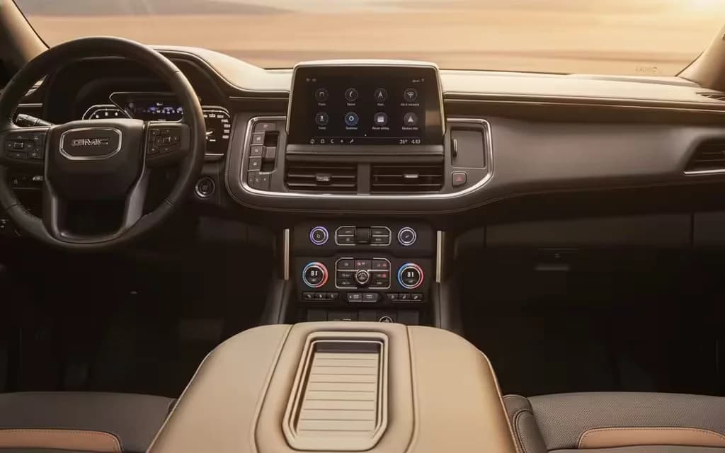 Gmc Yukon 2024 dashboard and infotainment – rental in Dubai