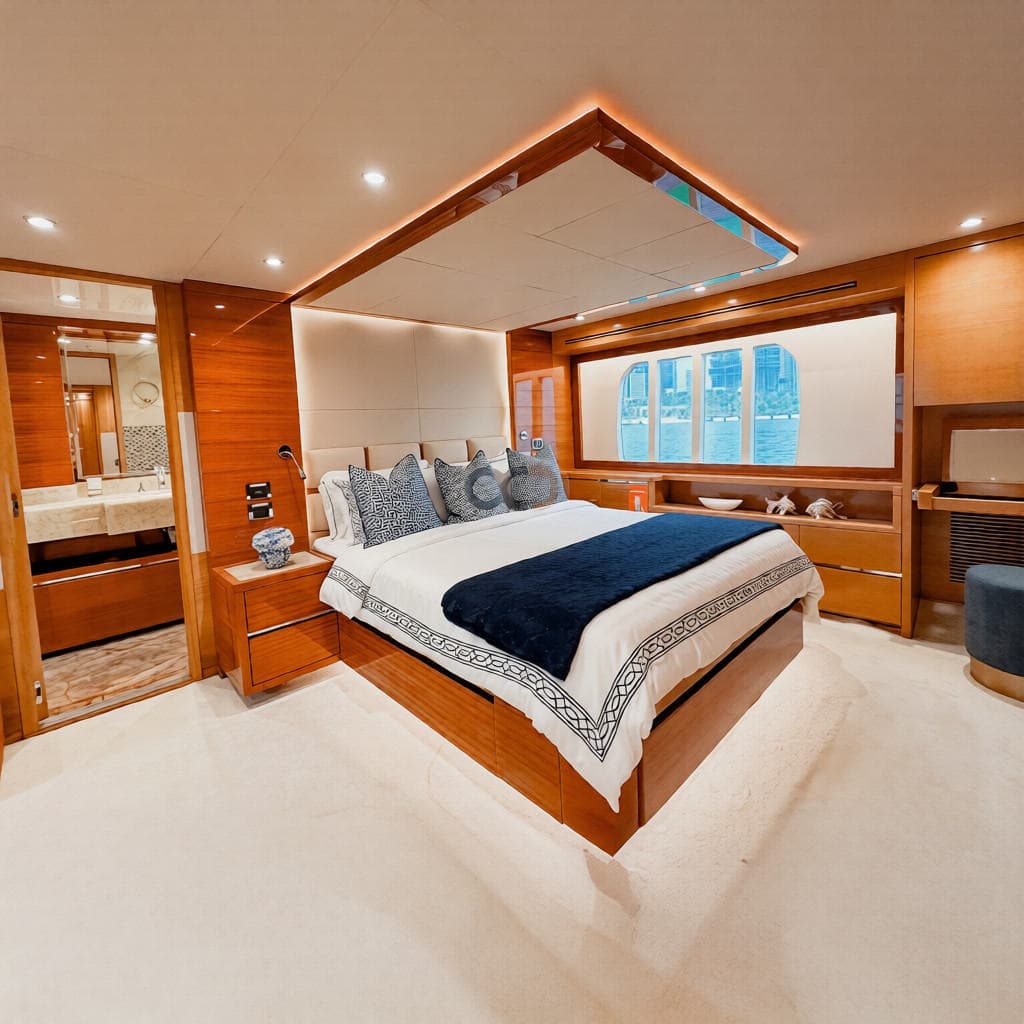 X36 Luxury Yacht