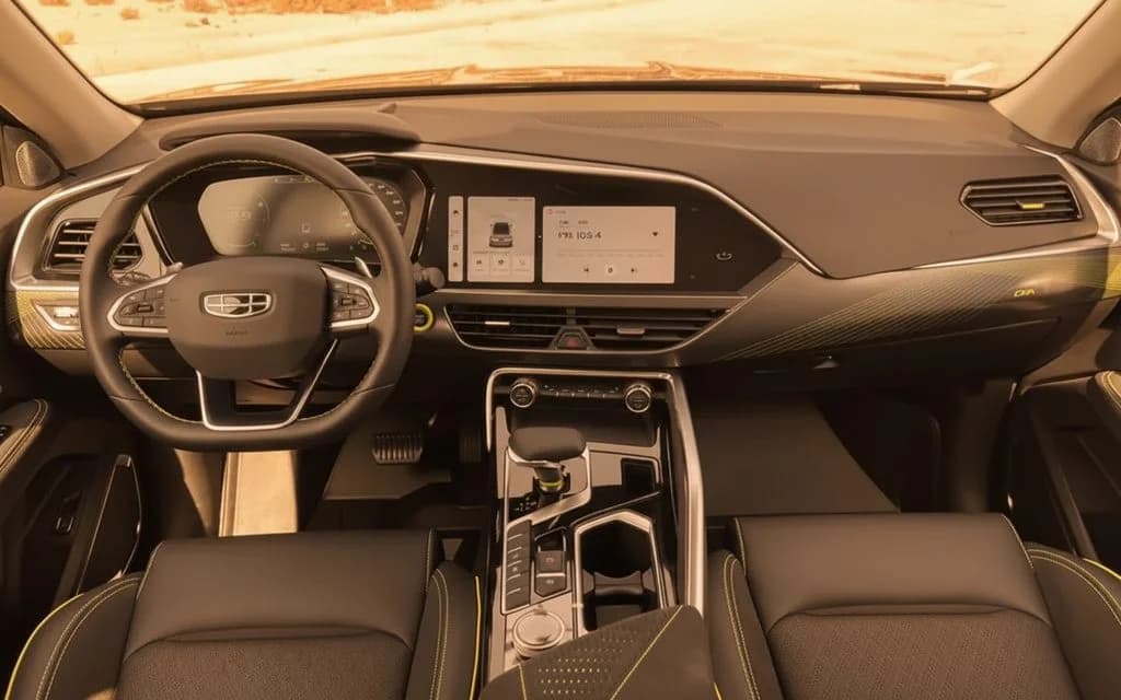 Geely Tugella 2025 interior view showing trim