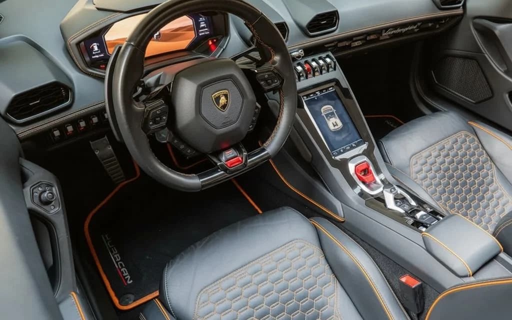 Lamborghini Huracan 2023 interior view showing trim – rental in Dubai