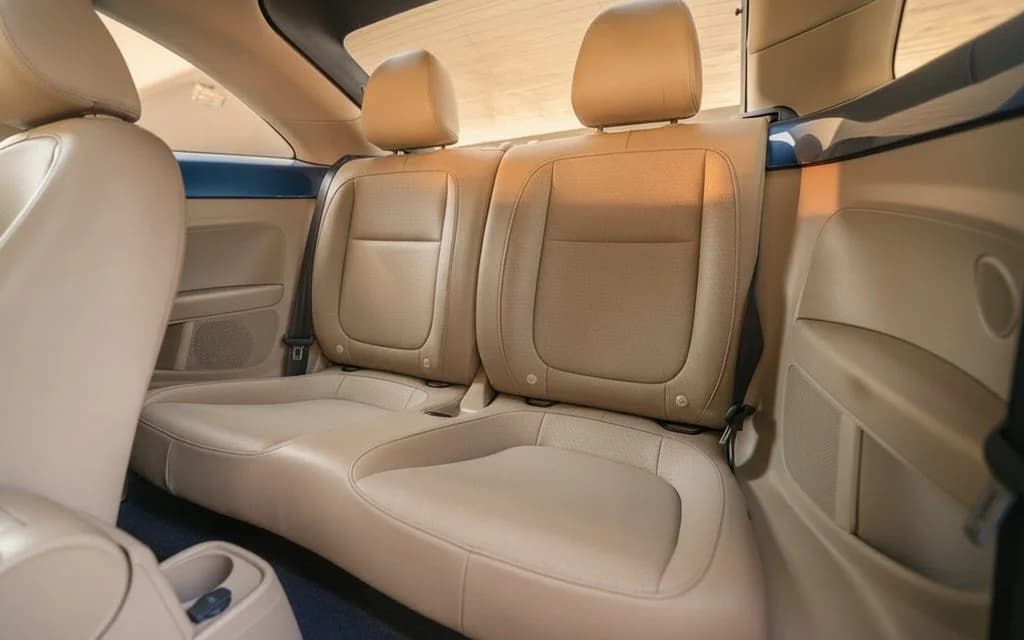 Volkswagen Beetle 2025 leather seats and cabin – rental in Dubai