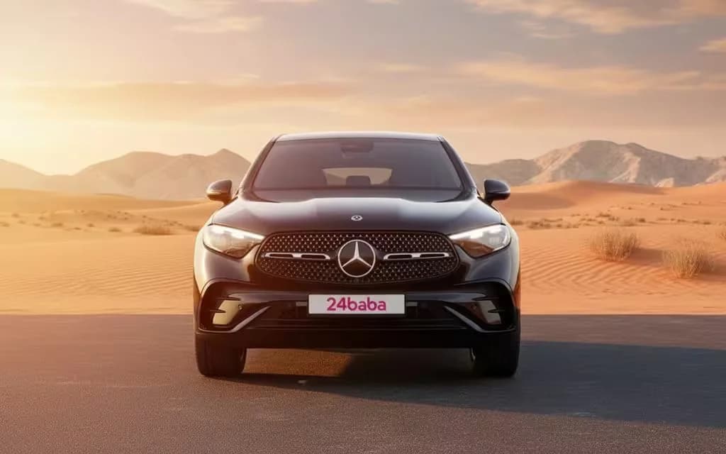 Mercedes Glc200 2025 Black front view with headlights