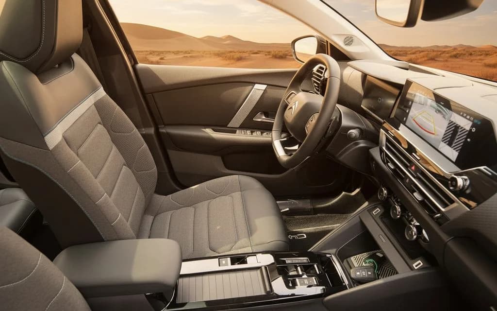 Citroen C4 2025 leather seats and cabin – rental in Dubai