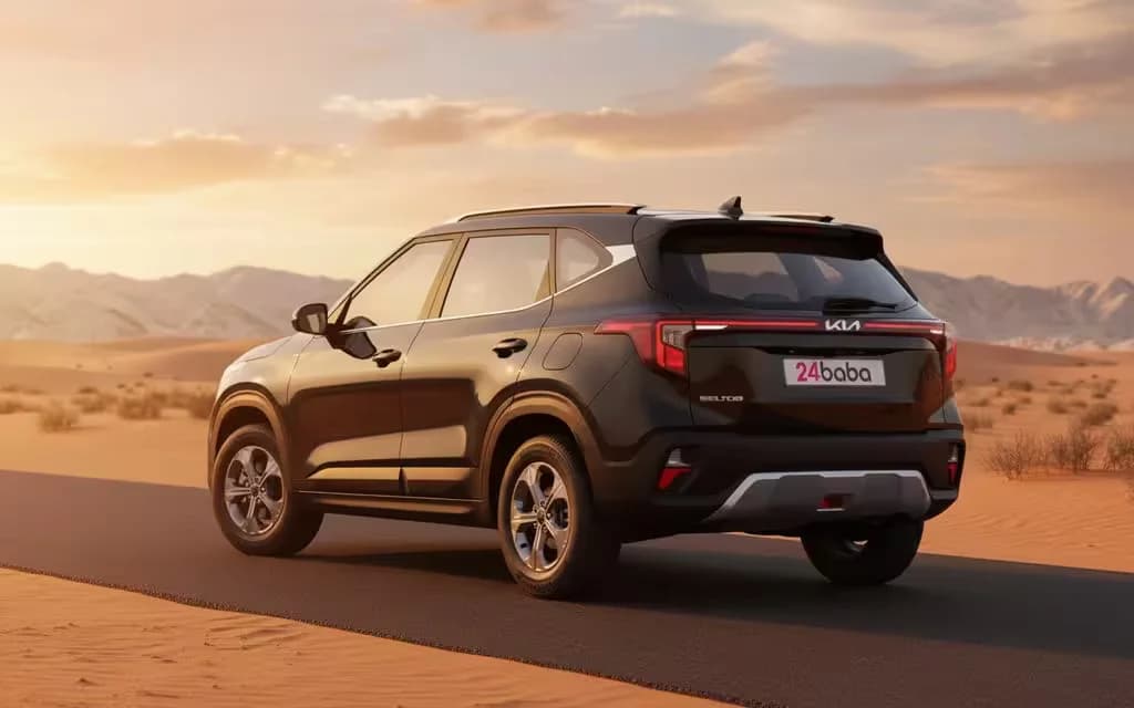 Kia Seltos 2024 Green rear view showing taillights – rental in Dubai