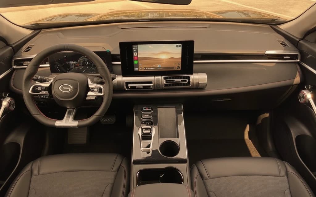 GAC Emkoo 2024 Black dashboard view – rental in Dubai
