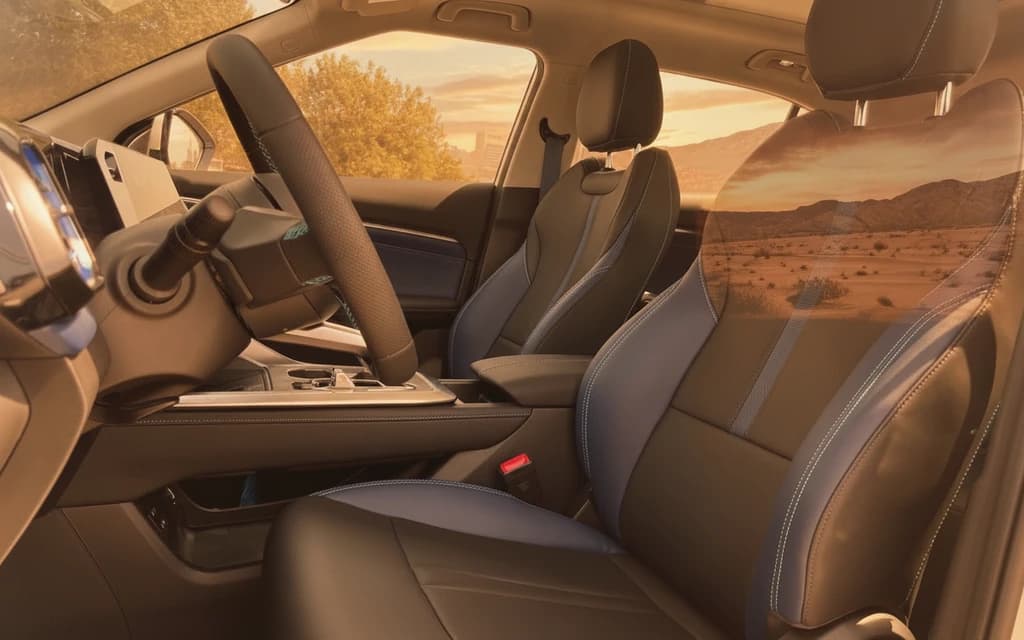 GAC GS3 Emzoom 2024 White front seats – rental in Dubai