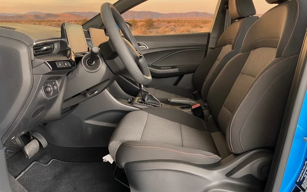 MG 3 2024 Blue front seats – rental in Dubai