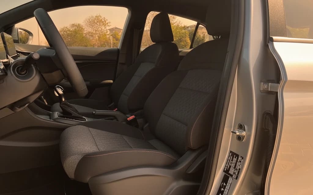 MG 3 2024 Gray front seats – rental in Dubai