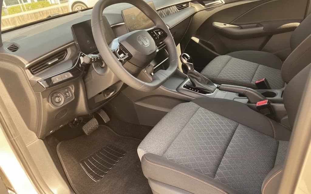 MG 3 2024 Silver interior view – rental in Dubai