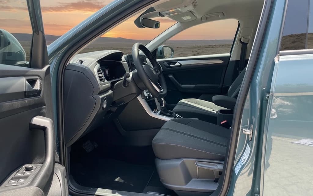 Volkswagen T-Roc 2022 Blue interior view – rental in Dubai