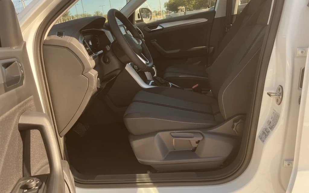 Volkswagen T-Roc 2023 White interior view – rental in Dubai