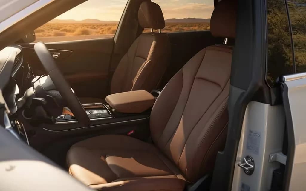 Audi Q8 05
